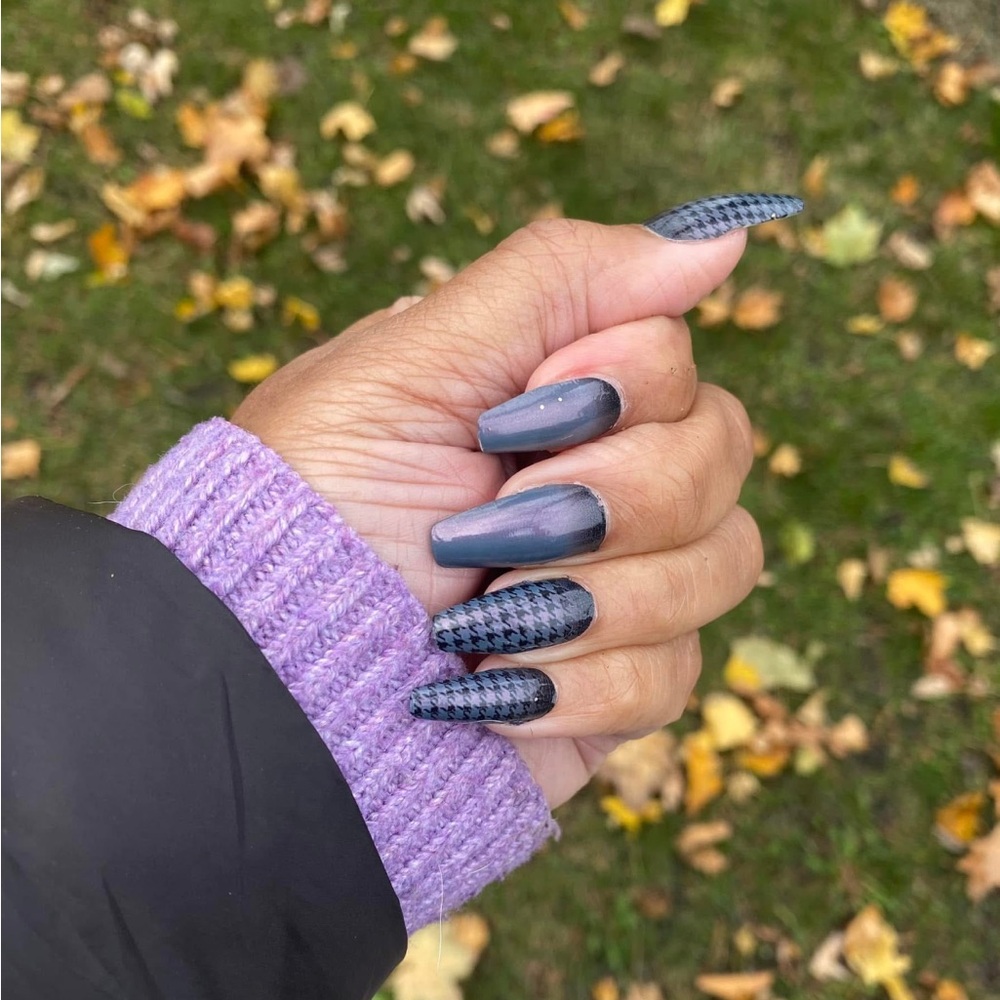 *Exclusive* Color Street: TGI Fab | Houndstooth Black Gray Blue Ombre Fall - Picture 10 of 15